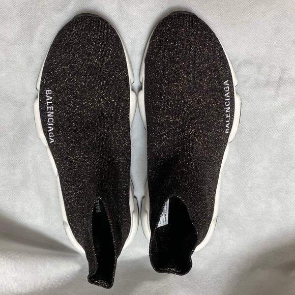 NIB Balenciaga SPEED TRAINERS Black/gold, 34 - Picture 6 of 16
